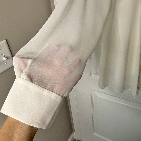 Pendleton Wms 8 LS Sheer Cream Button Up Blouse & Cami Minimalist Office Social - Picture 7 of 11